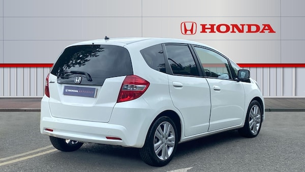 Used Honda Jazz 2015 for sale - 76302117: Photo 12