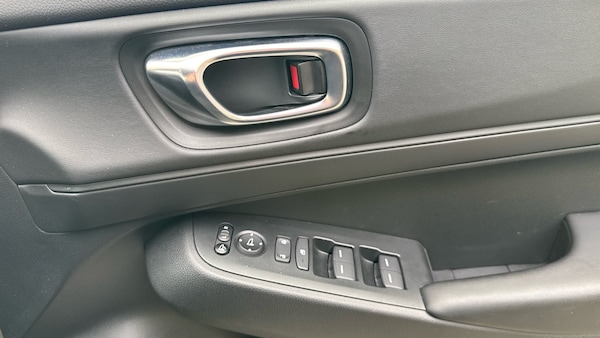 Used Honda HR-V 2023 for sale - 76231607: Photo 18