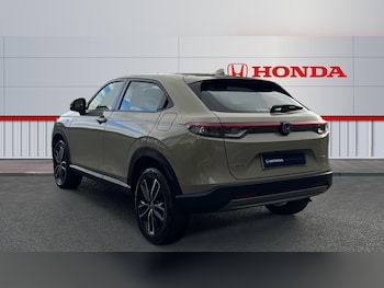 Used Honda HR-V 2023 for sale - 76231607: Photo 3