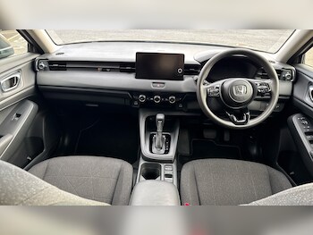 Used Honda HR-V 2023 for sale - 76231607: Photo 4