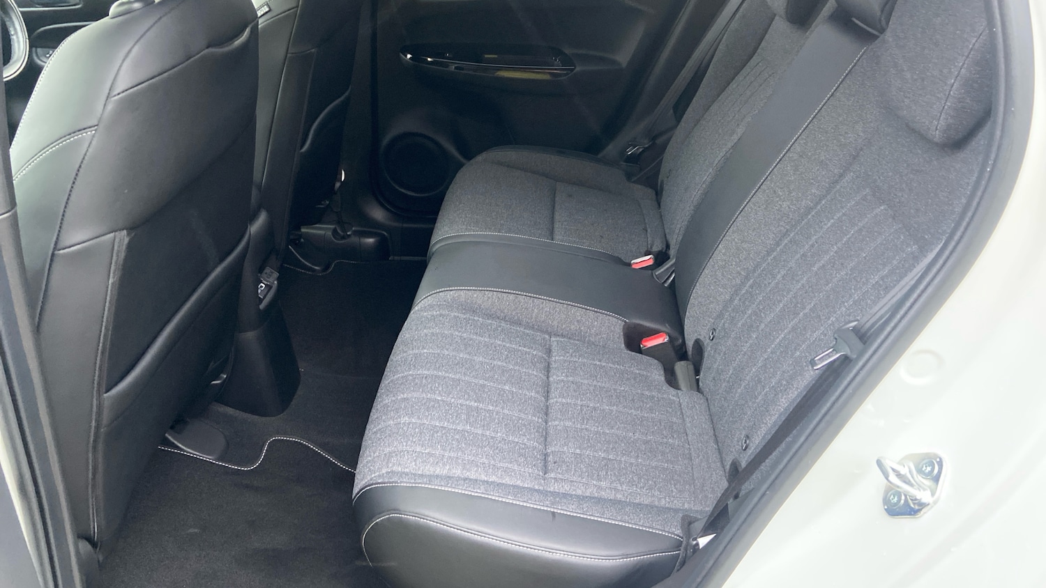 Used Honda Jazz 2021 for sale - 77363909: Photo 37