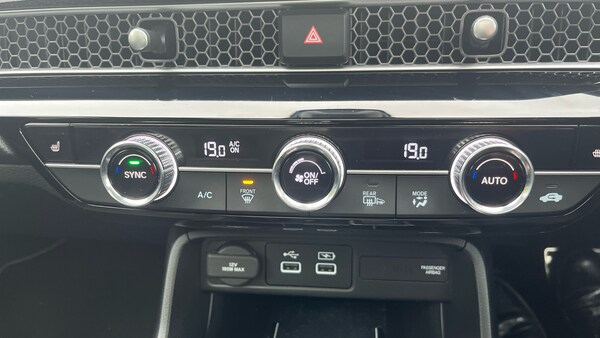 Used Honda Civic 2023 for sale - 76076254: Photo 33
