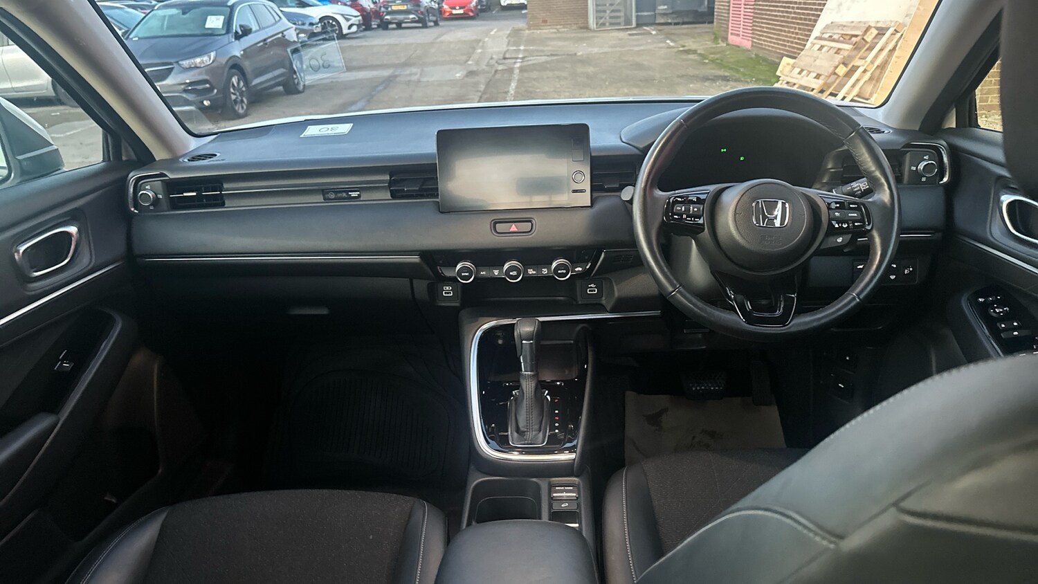 Used Honda HR-V 2022 for sale - 77504018: Photo 4