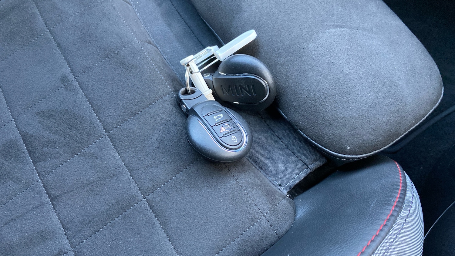 Used MINI Hatch 2023 for sale - 76671737: Photo 20