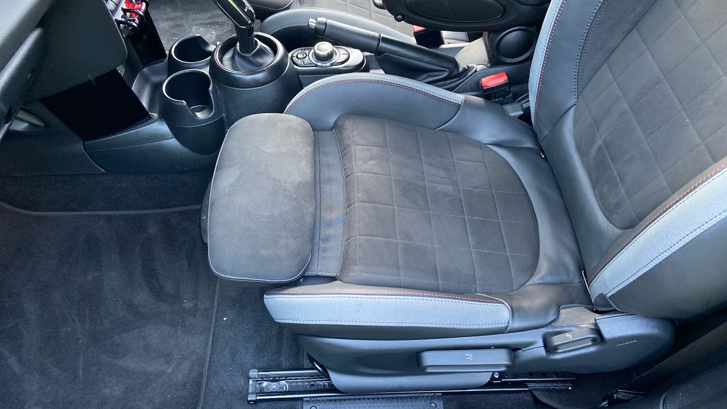 Used MINI Hatch 2023 for sale - 76671737: Photo 41