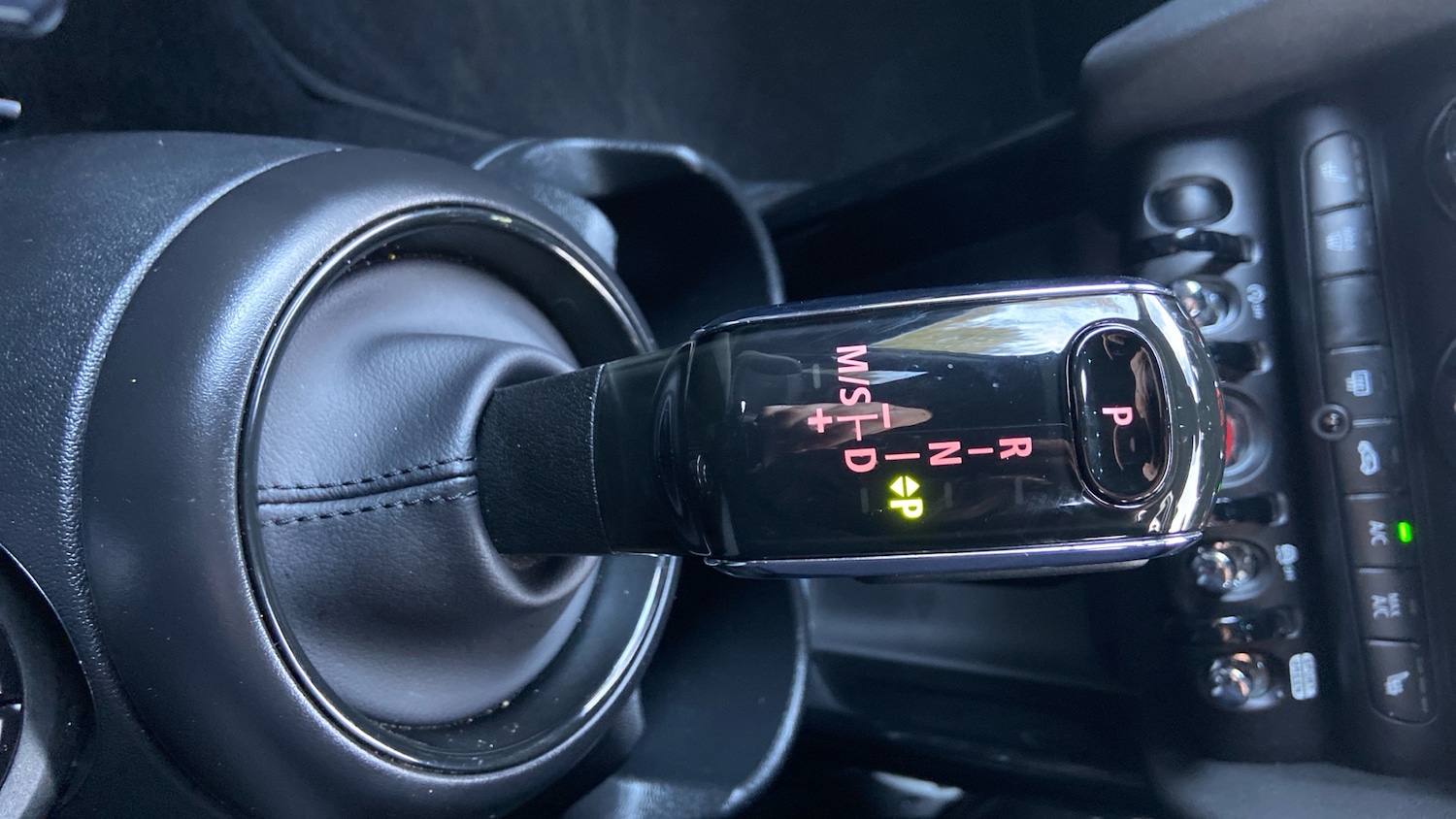 Used MINI Hatch 2023 for sale - 76671737: Photo 50