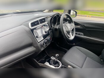 Used Honda Jazz 2019 for sale - 78094939: Photo