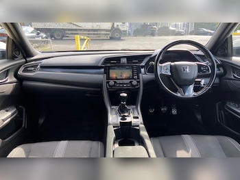 Used Honda Civic 2021 for sale - 79259936: Photo