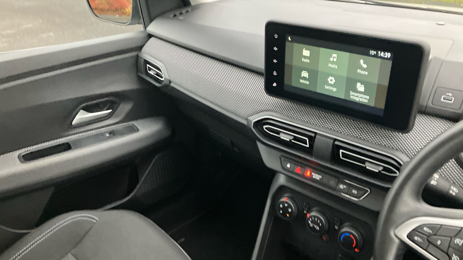 Used Dacia Sandero 2023 for sale - 77310852: Photo 14