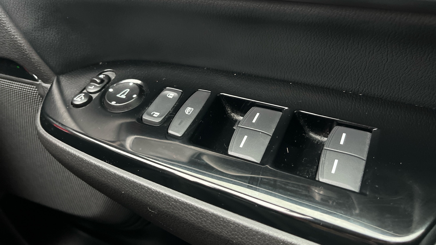 Used Honda CR-V 2020 for sale - 76699189: Photo 21