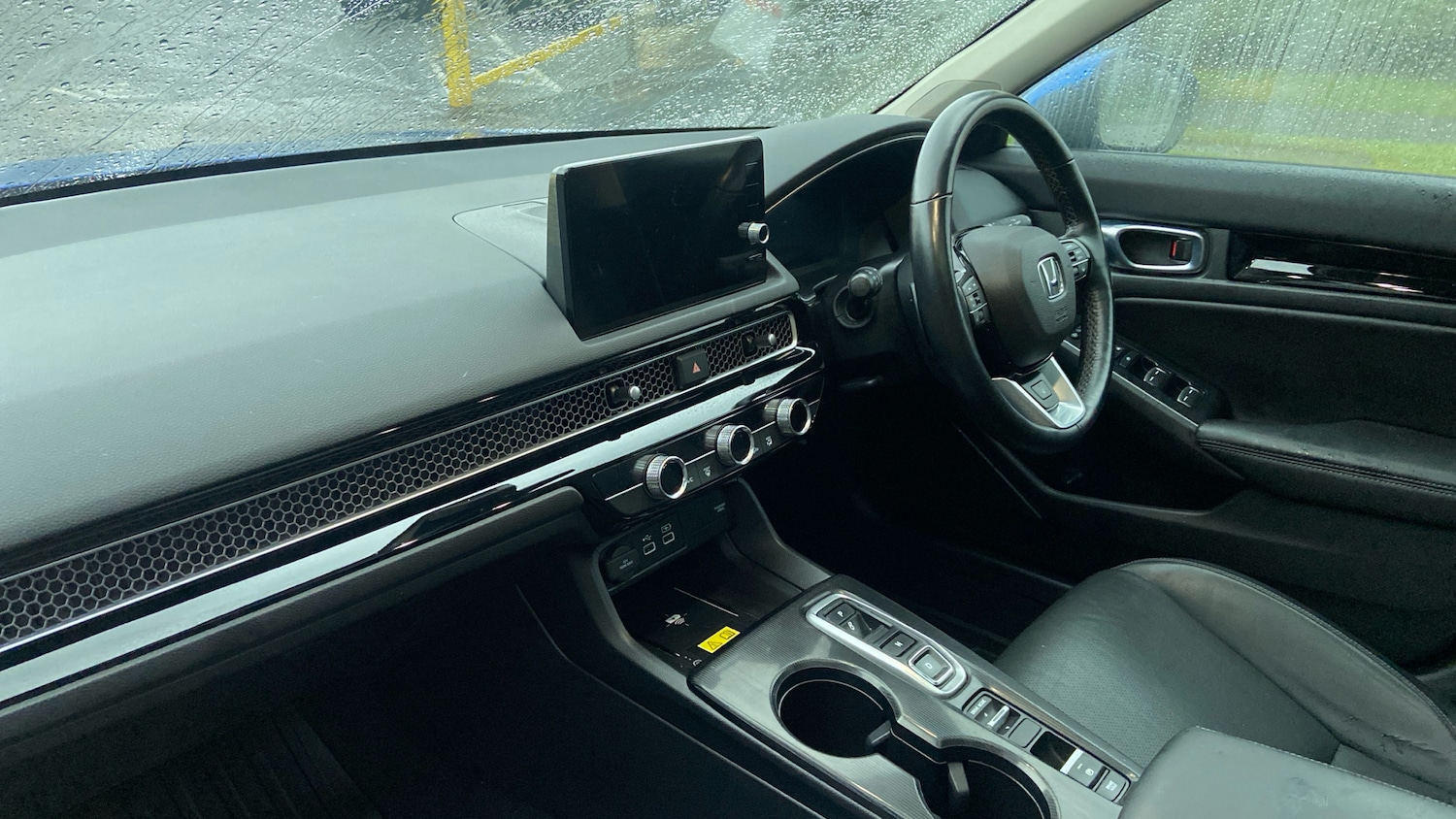 Used Honda Civic 2023 for sale - 77070784: Photo 2