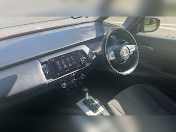 Used Honda Jazz 2023 for sale - 77984797: Photo