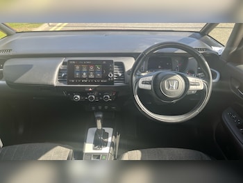 Used Honda Jazz 2023 for sale - 77984797: Photo