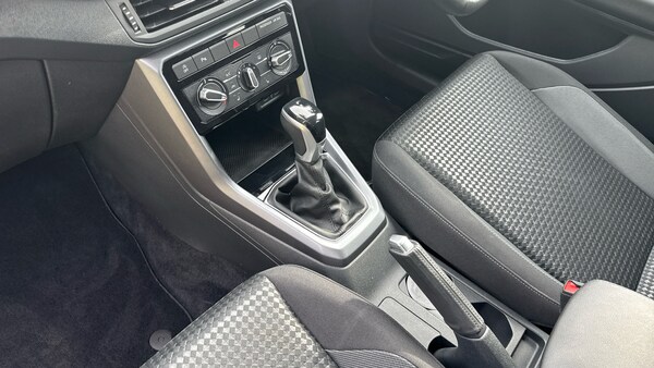 Used Volkswagen T-Cross 2021 for sale - 76253073: Photo 13