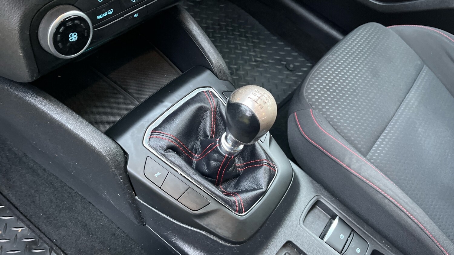 Used Ford Focus 2019 for sale - 77677011: Photo 13