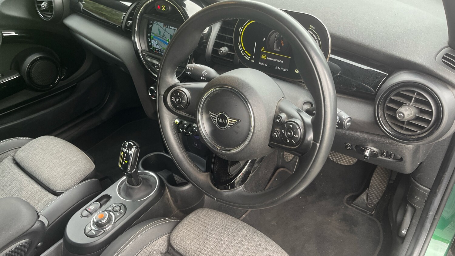 Used MINI Hatch 2020 for sale - 76430732: Photo 11