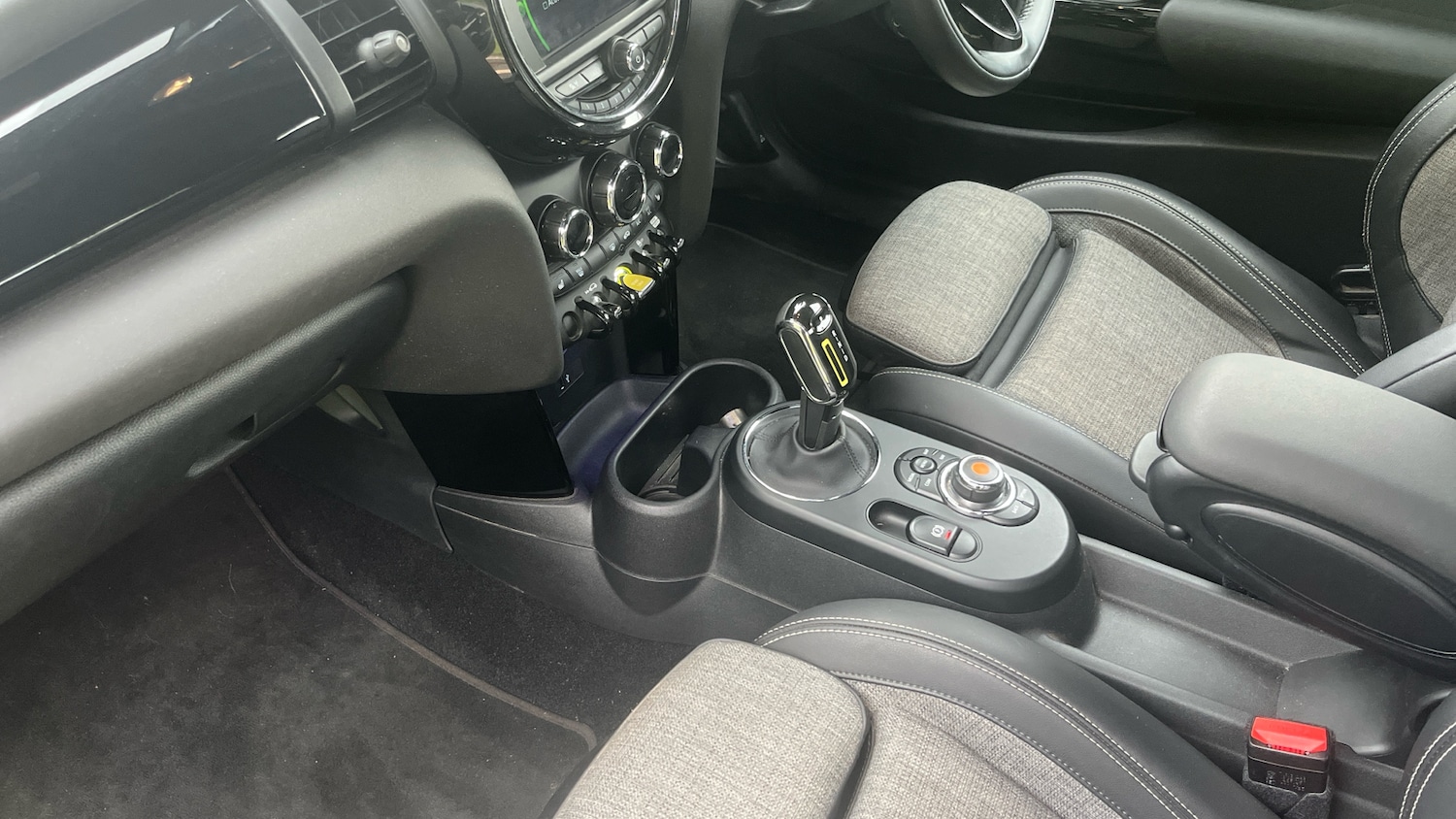 Used MINI Hatch 2020 for sale - 76430732: Photo 13