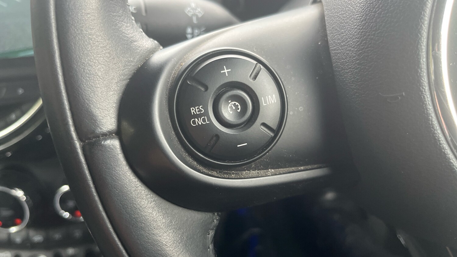 Used MINI Hatch 2020 for sale - 76430732: Photo 34