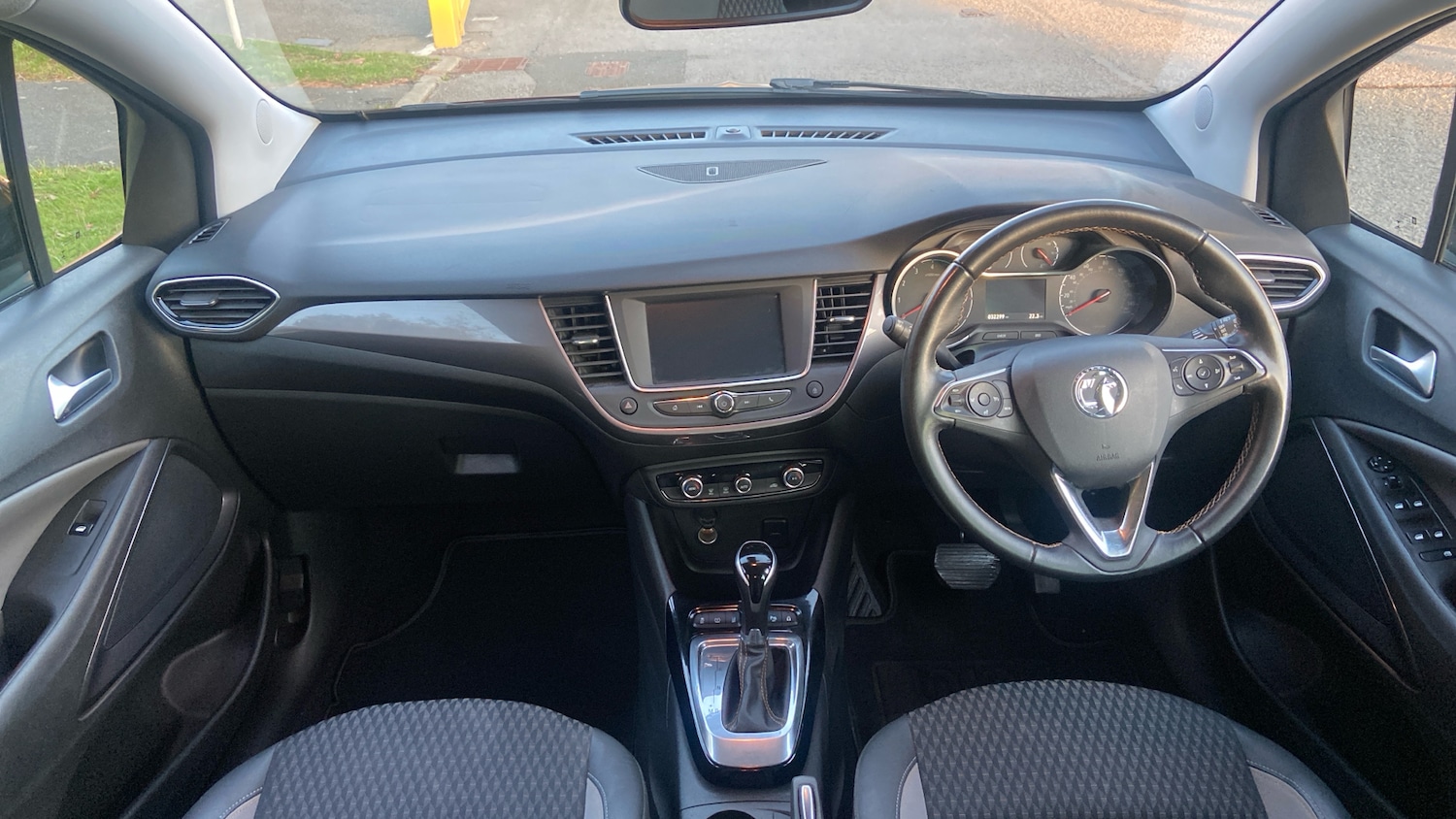 Used Vauxhall Crossland X 2019 for sale - 76404432: Photo 10