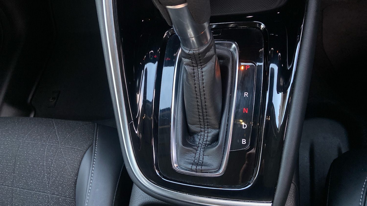 Used Honda HR-V 2022 for sale - 76671735: Photo 34