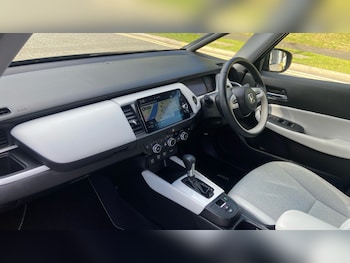 Used Honda Jazz 2022 for sale - 76048951: Photo 2