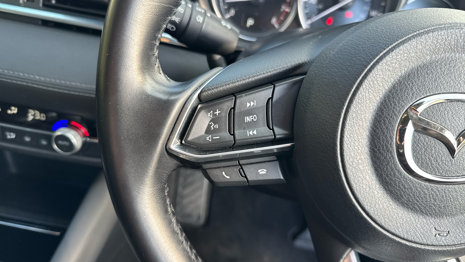 Used Mazda Mazda6 2022 for sale - 77846321: Photo 42