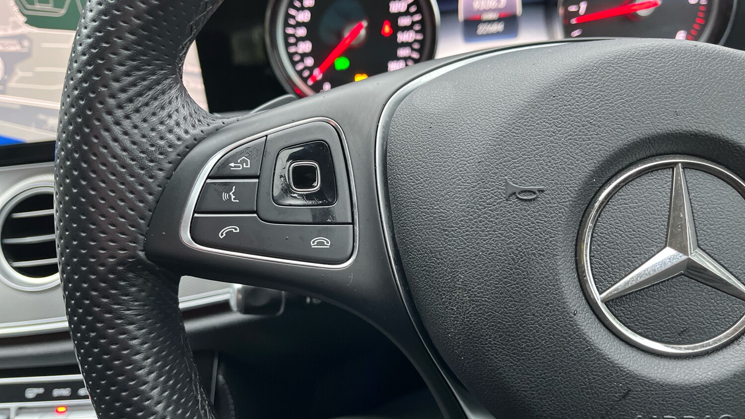 Used Mercedes-Benz E Class 2018 for sale - 77417328: Photo 22