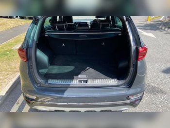 Used Kia Sportage 2020 for sale - 75523893: Photo