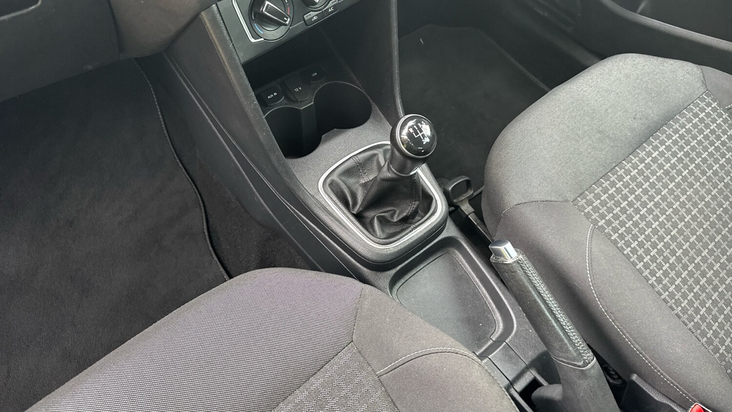 Used Volkswagen Polo 2017 for sale - 76461756: Photo 13