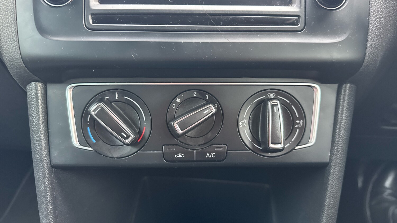 Used Volkswagen Polo 2017 for sale - 76461756: Photo 39