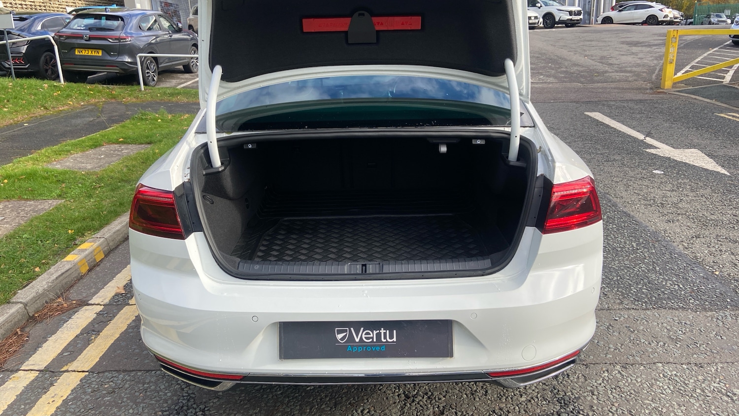 Used Volkswagen Passat 2020 for sale - 76461751: Photo 4