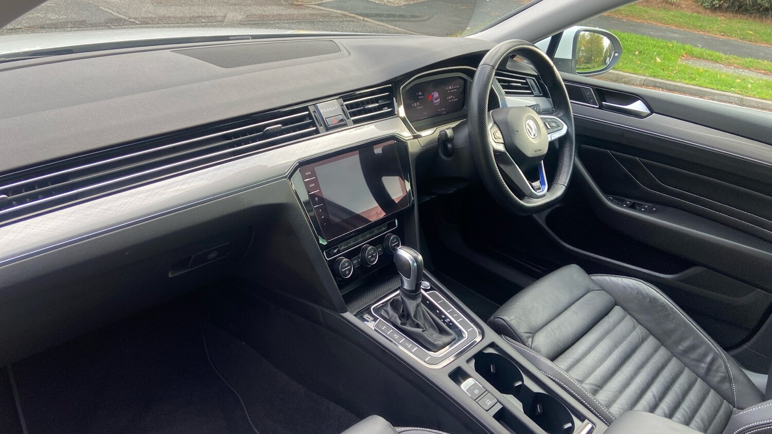 Used Volkswagen Passat 2020 for sale - 76461751: Photo 9