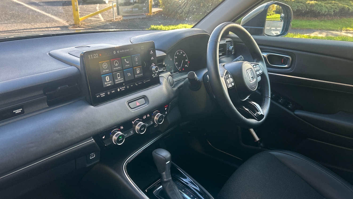 Used Honda HR-V 2023 for sale - 76761914: Photo 2