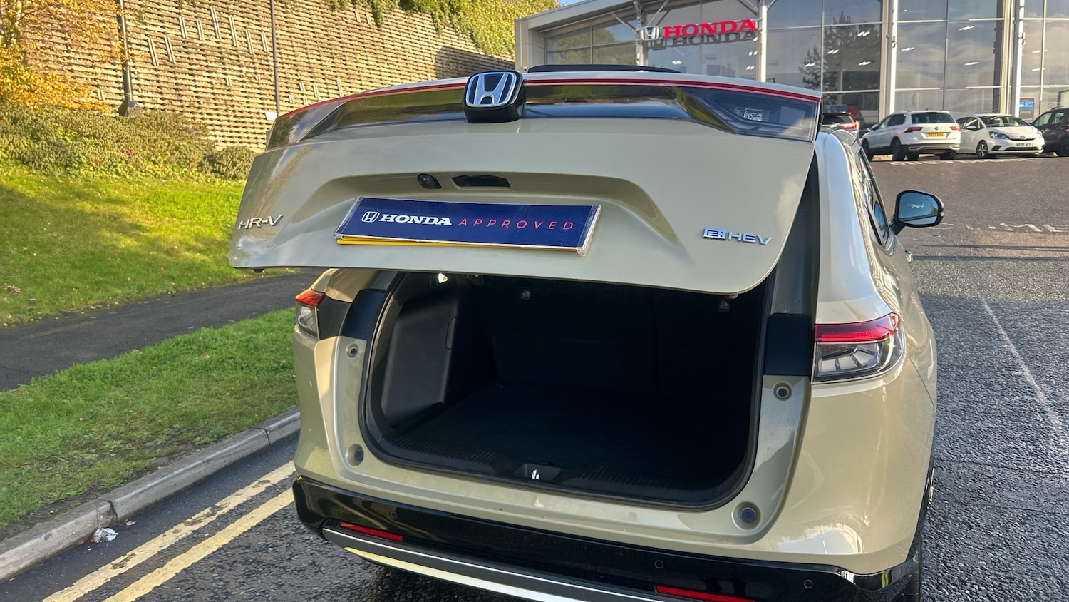 Used Honda HR-V 2023 for sale - 76761914: Photo 26