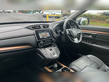 Used Honda CR-V 2019 for sale - 76729084: Photo