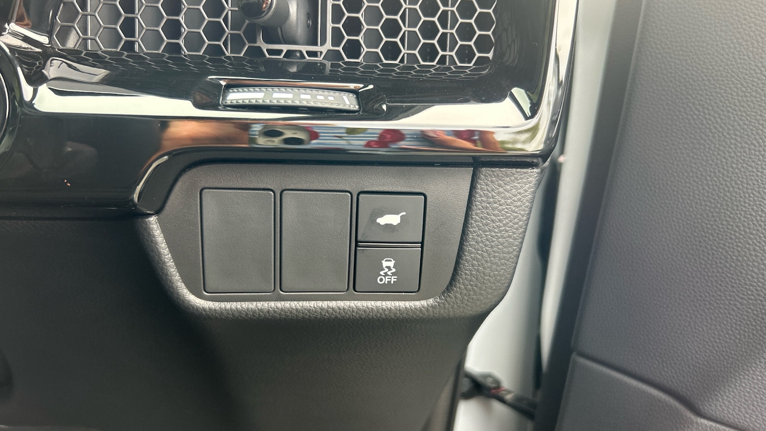 Used Honda CR-V 2025 for sale - 76133972: Photo 32