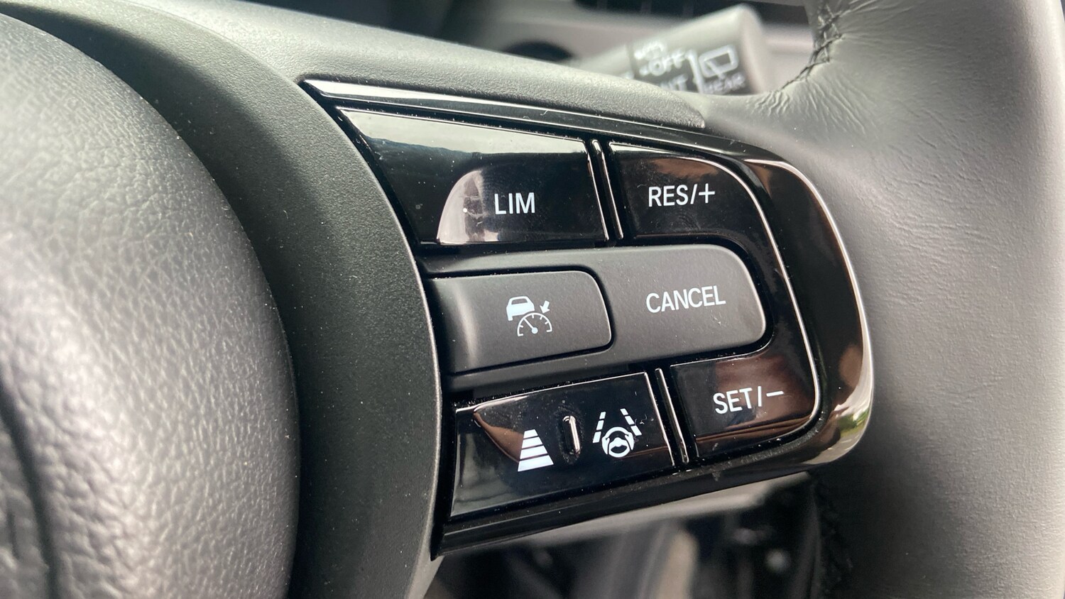 2025 Honda HR-V 1.5 eHEV Elegance 5dr CVT Hybrid Hatchback Hatchback Hybrid Auto - Picture 13 of 24