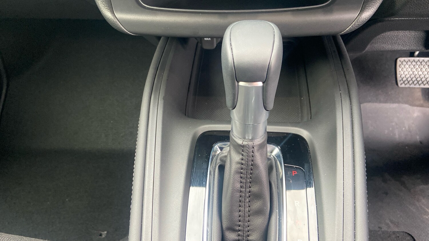 2025 Honda HR-V 1.5 eHEV Elegance 5dr CVT Hybrid Hatchback Hatchback Hybrid Auto - Picture 17 of 24