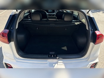 Used Kia Niro 2020 for sale - 78220419: Photo