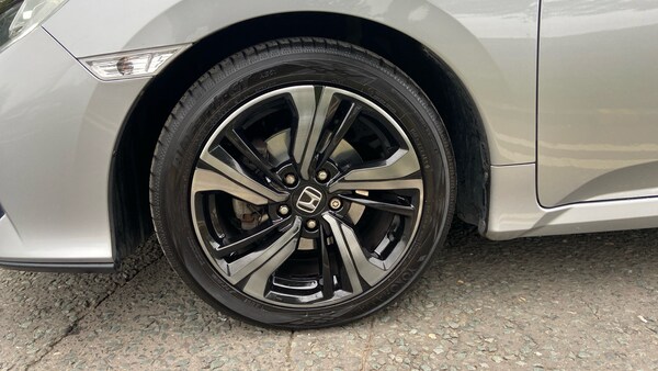 Used Honda Civic 2019 for sale - 76263198: Photo 16