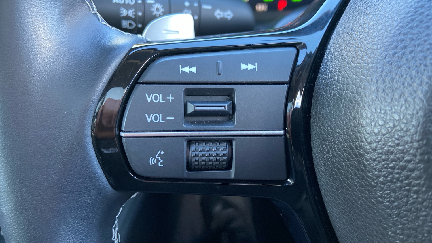 Used Honda ZR-V 2023 for sale - 76340014: Photo 14