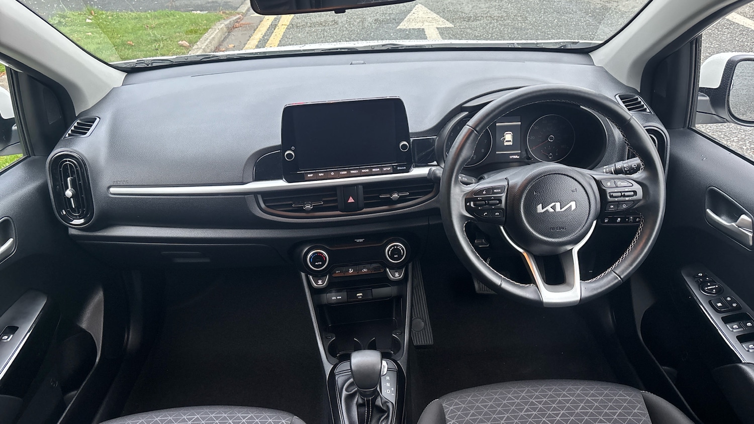 Used Kia Picanto 2023 for sale - 76354942: Photo 10