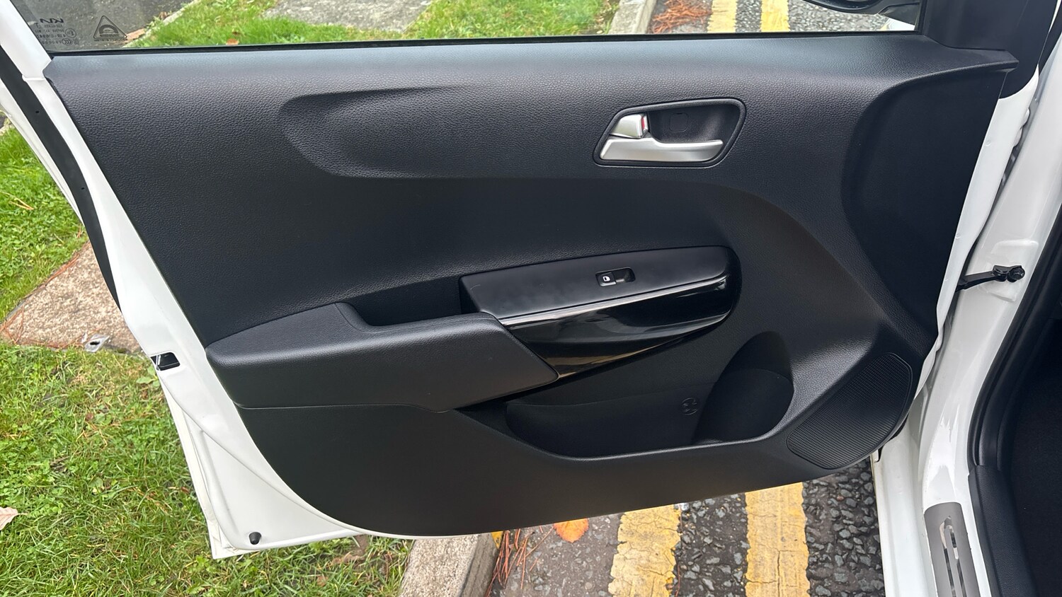 Used Kia Picanto 2023 for sale - 76354942: Photo 34
