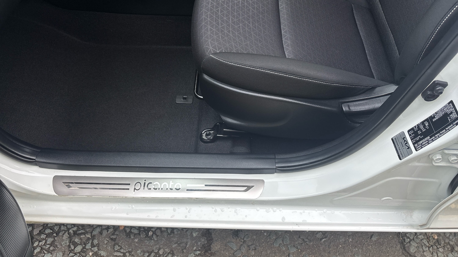 Used Kia Picanto 2023 for sale - 76354942: Photo 35