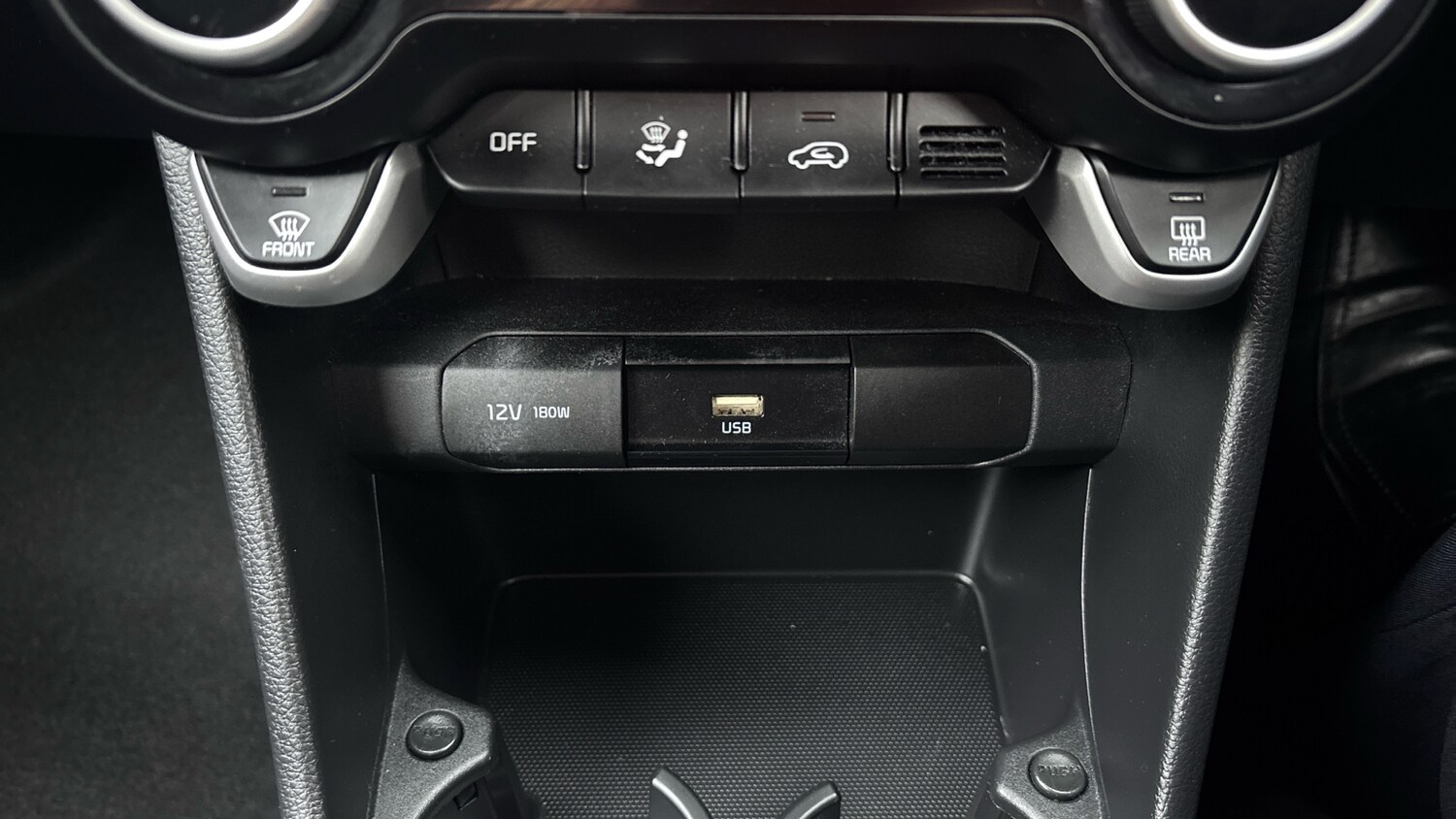 Used Kia Picanto 2023 for sale - 76354942: Photo 37