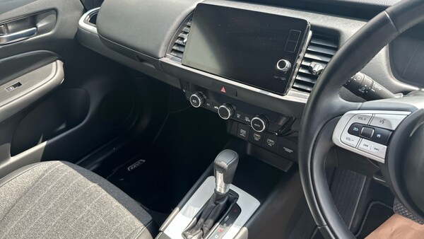 Used Honda Jazz 2023 for sale - 75638487: Photo 14