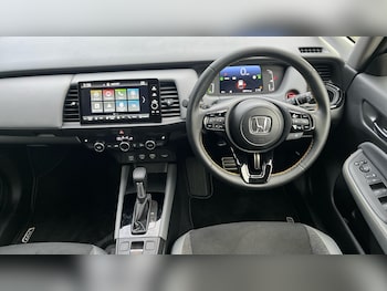 Used Honda Jazz 2025 for sale - 76709975: Photo