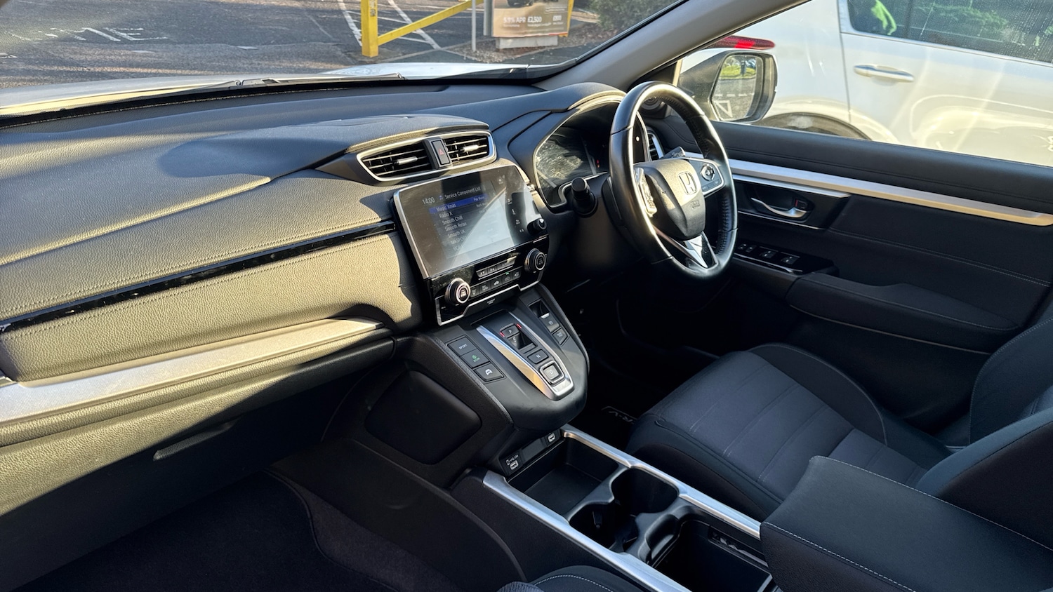 Used Honda CR-V 2023 for sale - 77070786: Photo 2