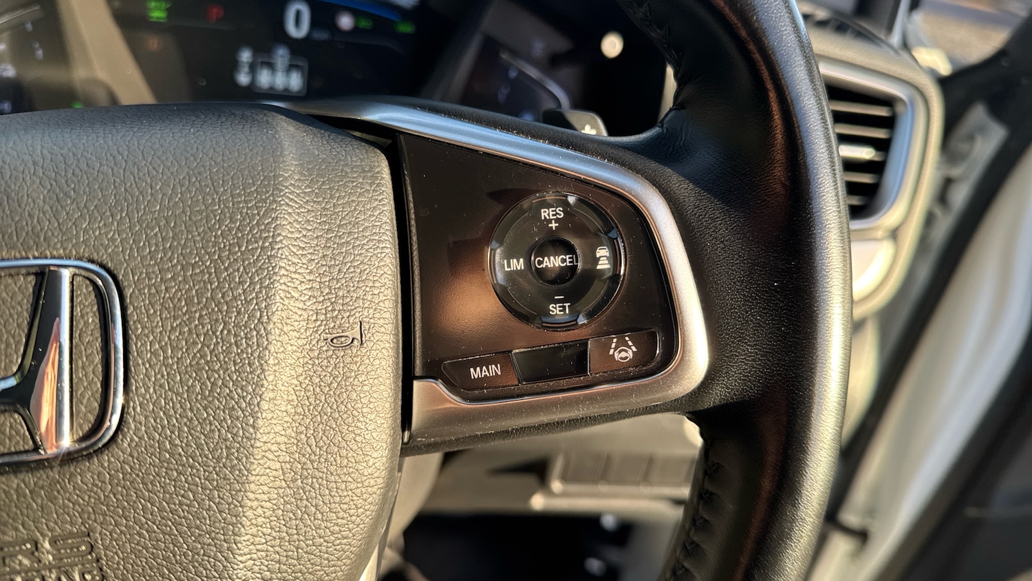 Used Honda CR-V 2023 for sale - 77070786: Photo 31