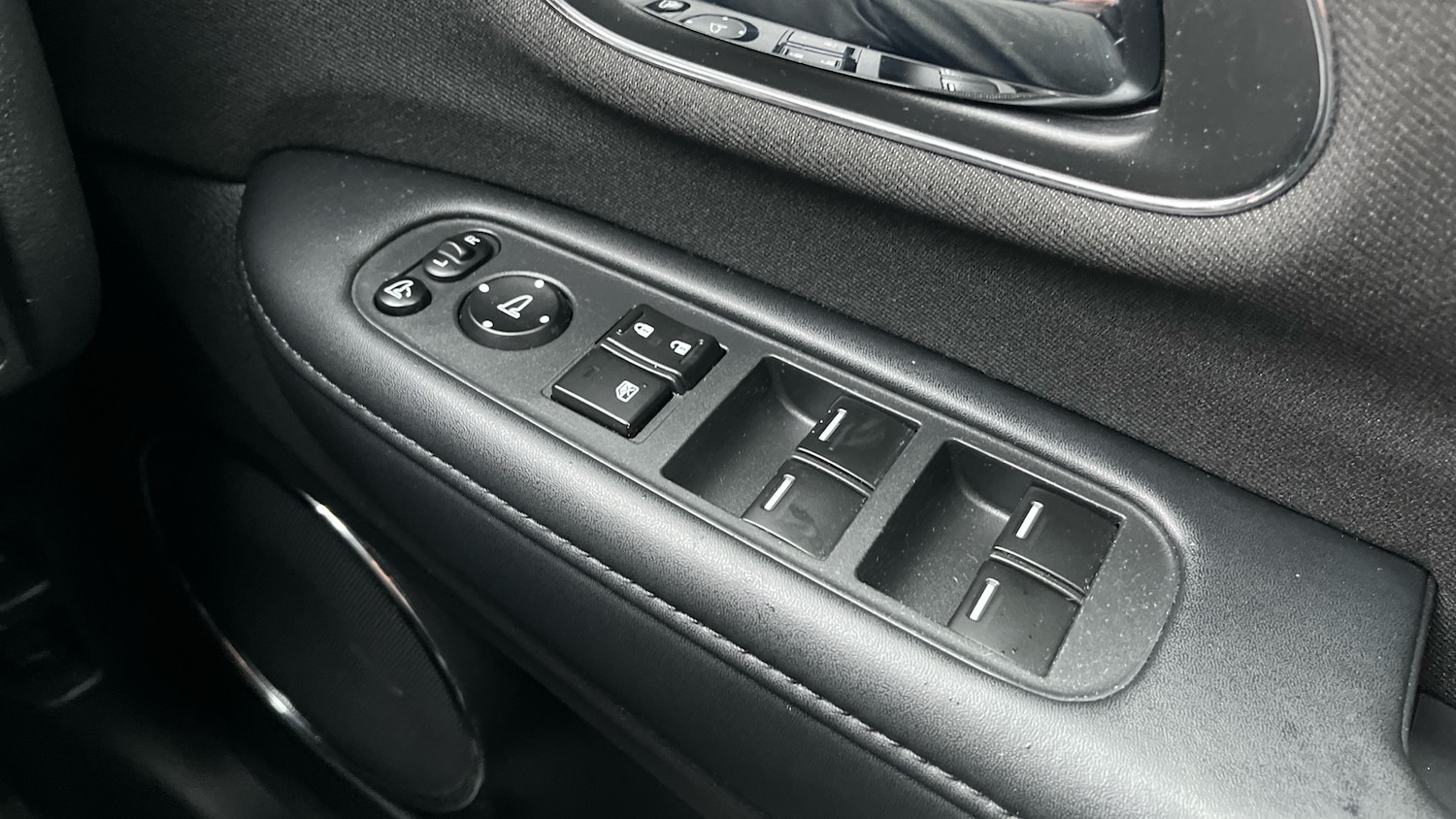 Used Honda HR-V 2020 for sale - 76578076: Photo 25